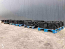 Volvo ASPHALT PADS new track