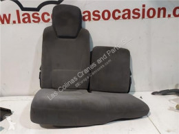 Repuestos para camiones Nissan Cabstar Siège pour camion 35.13 cabina / Carrocería usado