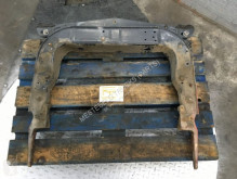 Repuestos para camiones Iveco Cabinesteun achter met vering usado