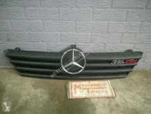 Резервни части за тежкотоварни превозни средства Mercedes Grille 316 CDI втора употреба