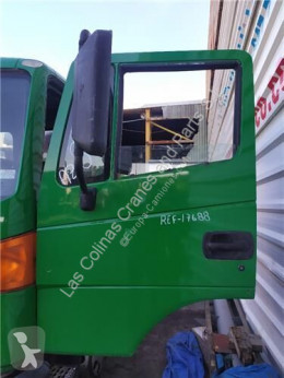 Repuestos para camiones Nissan Atleon Porte pour camion 140.75 usado