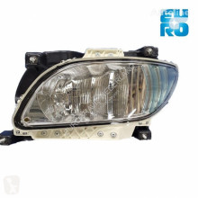 Фарове против мъгла DAF XF 106 Phare antibrouillard pour tracteur routier neuf