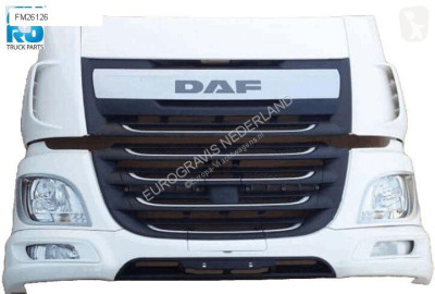 Ricambio per autocarri DAF Calandre VOORKANT motorkap,grill,spiegels,koplam pour tracteur routier XF106 neuve nuovo