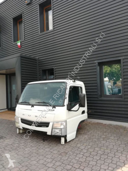 Repuestos para camiones cabina / Carrocería cabina Mitsubishi Canter Fuso CANTER