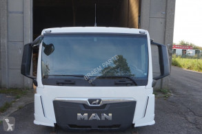 Repuestos para camiones cabina / Carrocería cabina MAN F99L17 TGS TG3 NEW