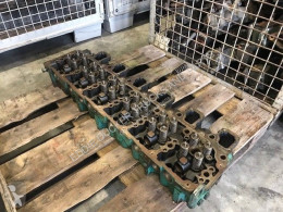 Silnik Volvo 20993095-21545711-22243674 CILINDERKOP D7E FE 280