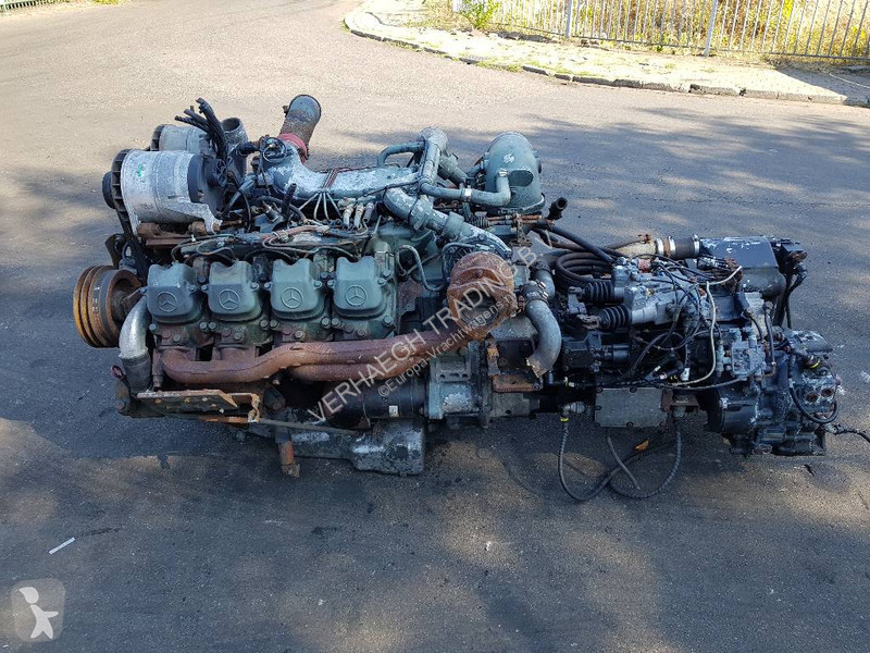 Náhradní díly pro kamiony Mercedes OM442A