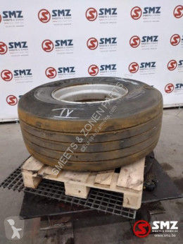 Dunlop Occ Band 425/65R22.5 SP242 pneus occasion