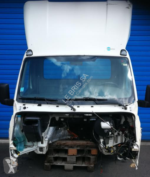 Pièces poids lourds Iveco CABINE COURTE 35C15