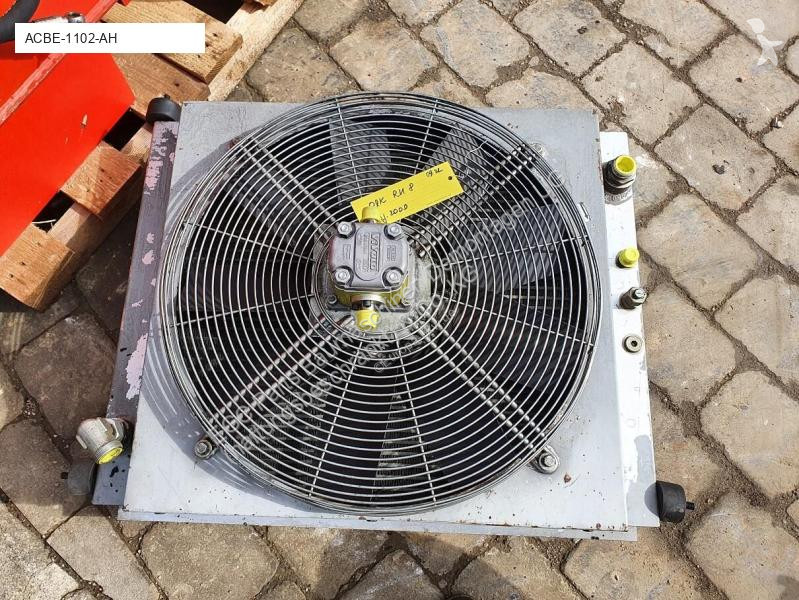 Vrachtwagenonderdelen Radiateur d'huile moteur...