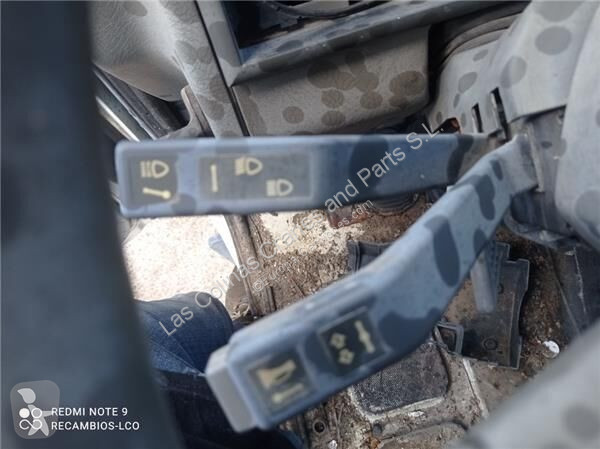 Vrachtwagenonderdelen Iveco Commutateur de...
