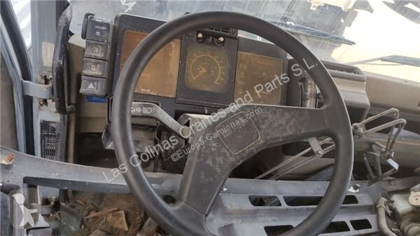 Reservdelar lastbilar DAF Volant pour camion F...
