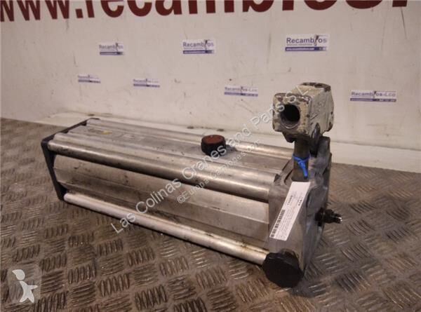 Reservdelar lastbilar Iveco Pompe de levage de...