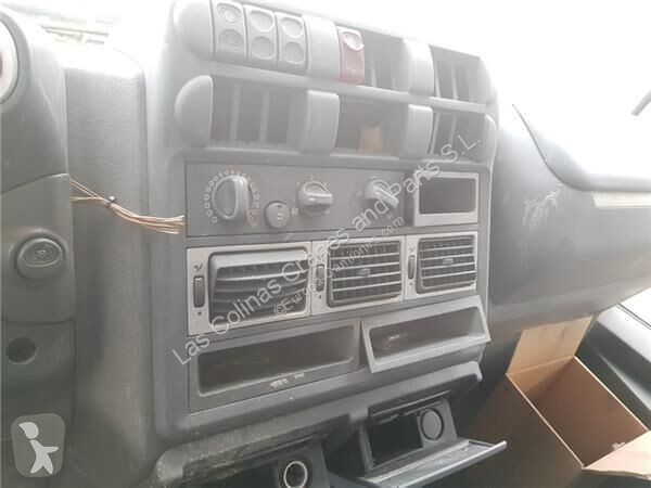 Reservdelar lastbilar Iveco Tableau de bord...