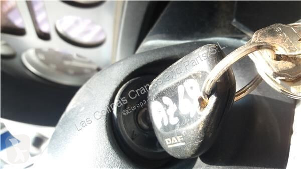 Reservdelar lastbilar DAF Serrure de contact...