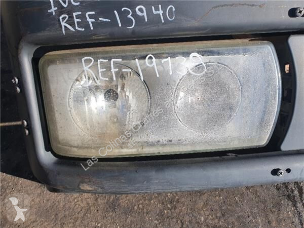 Náhradní díly pro kamiony Iveco Phare Delantero...