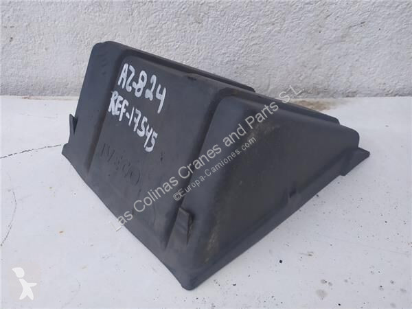 Reservdelar lastbilar Iveco Boîtier de batterie...
