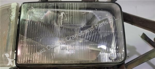 Vrachtwagenonderdelen DAF Phare pour camion 95...