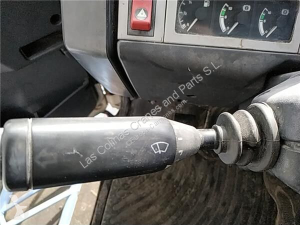 Pièces poids lourds MAN Commutateur de colonne...
