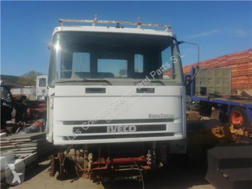 Beklädnad/framgaller Iveco