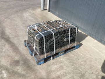Pièces poids lourds Komatsu nc PC150 / PC160 / PC180 / PC210 / PC240 3 Grouser 6