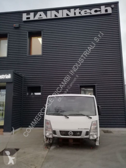 cabina Nissan