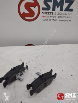 Mercedes Set remblokken mercedes sprinter w903 a0044202720