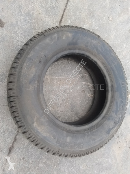 Pièces poids lourds PNEU RECHAPE