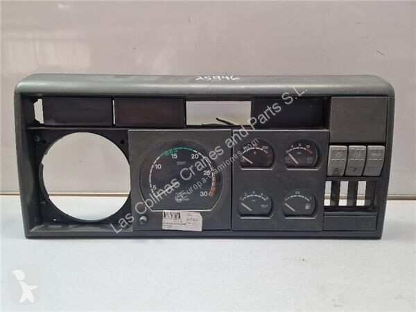 Reservdelar lastbilar Iveco Tableau de bord...