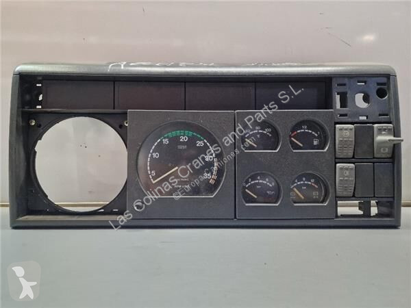 Náhradní díly pro kamiony Iveco Tableau de bord...