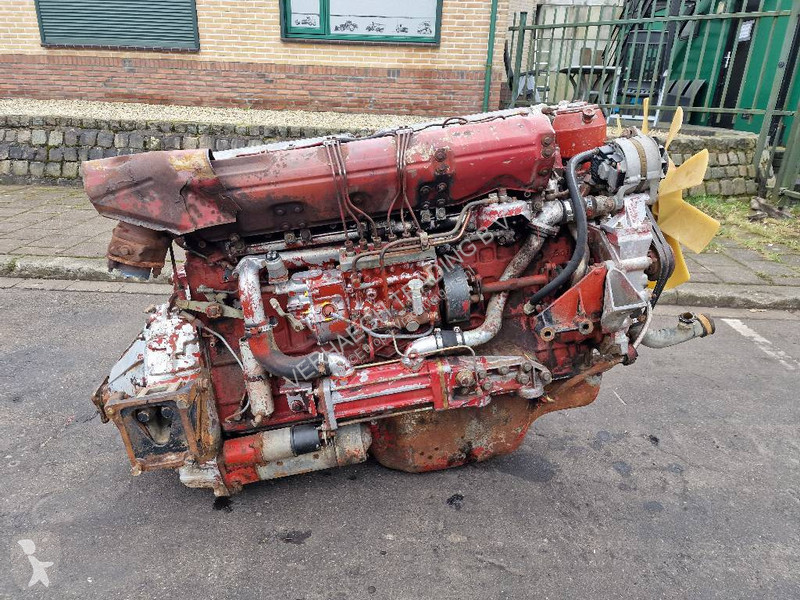 Reservdelar lastbilar Iveco 8210