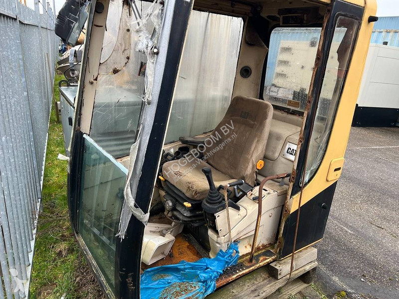 Pièces poids lourds Caterpillar 315 325 330 cabin