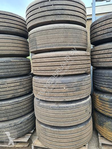 Reservdelar lastbilar trailer tire 385/65 R...