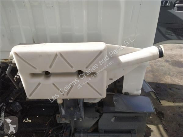 Pièces poids lourds Nissan Réservoir...