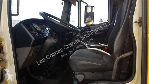 Náhradní díly pro kamiony Nissan Siège Asiento...