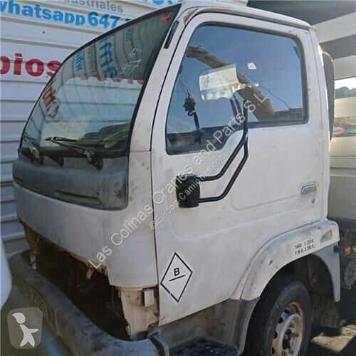 Piese camioane Nissan Cabine pour camion E 90.32