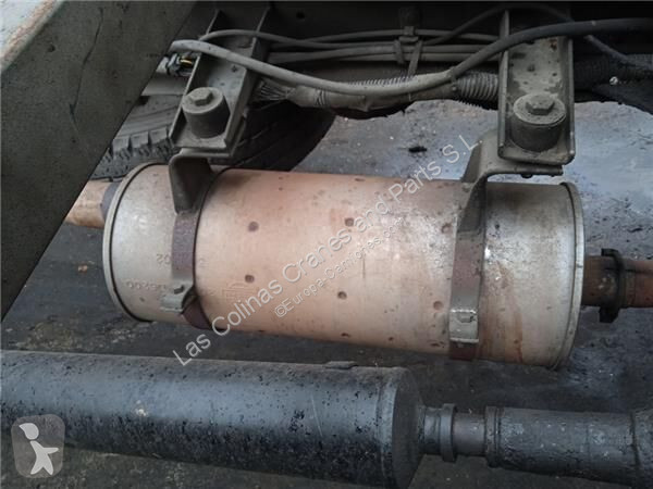 Pièces poids lourds Nissan Pot d'échappement...