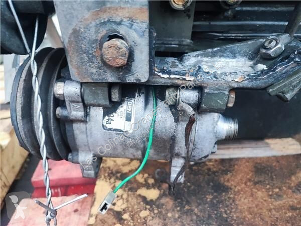Pièces poids lourds Nissan Compresseur de...