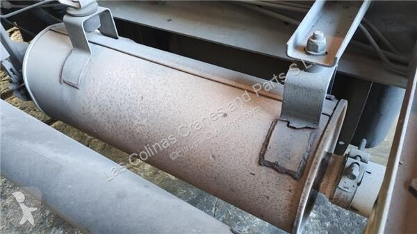 Pièces poids lourds Nissan Pot d'échappement...
