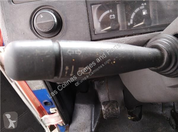 Reservedele til lastbil Nissan Commutateur de...