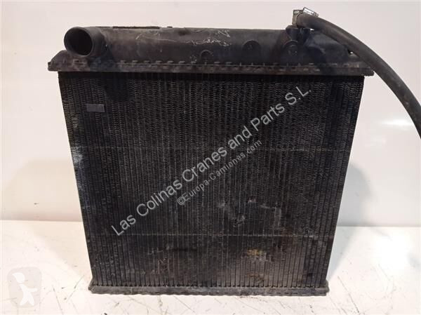 Pièces poids lourds Nissan Radiateur de...
