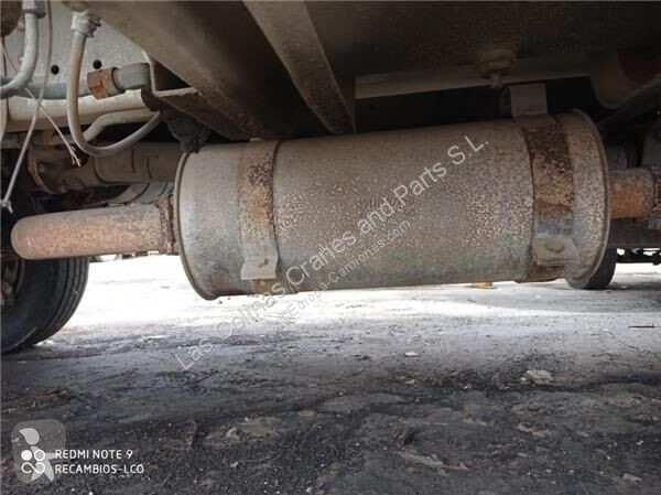 Pièces poids lourds Nissan Pot d'échappeent...