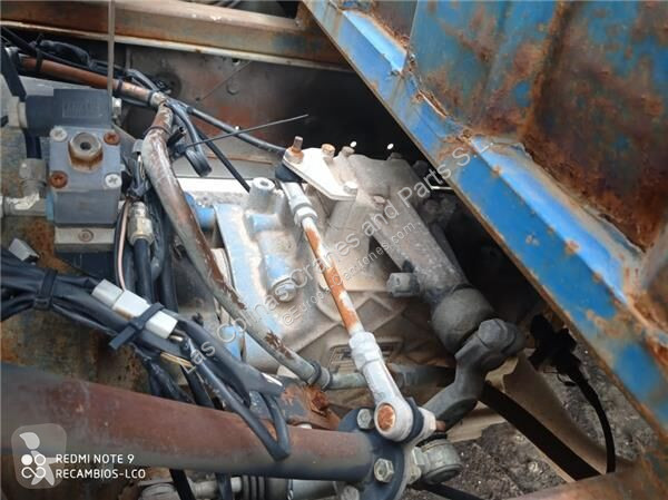 Pièces poids lourds Nissan Boîte de vitesses ZF...
