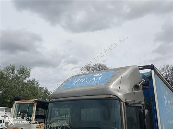 Piese camioane Nissan Aileron Spoiler Central...