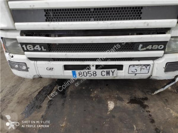 Scania Calandre Calandra Serie 4 (P/R 164 L)(2001->) FG 480 (4X2) pour tracteur routier Serie 4 (P/R 164 L)(2001->) FG 480 (4X2) E3 [15,6 Ltr. - 353 kW Diesel]