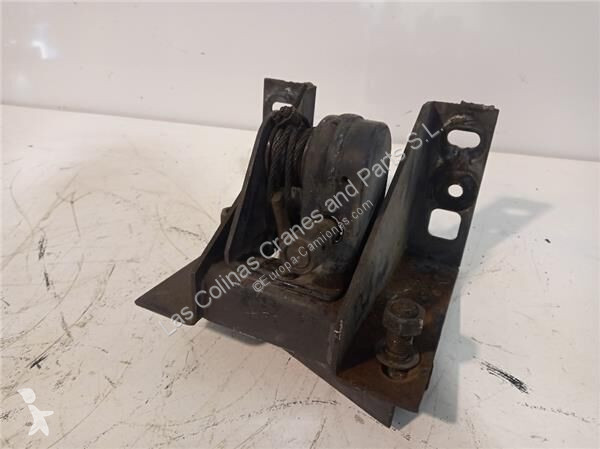 Reservdelar lastbilar Nissan Soporte Rueda...