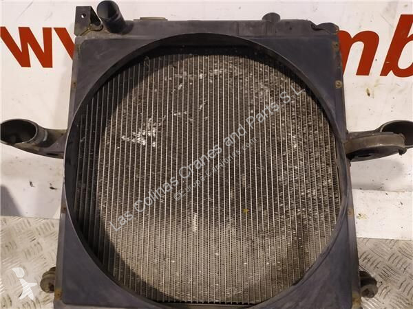 Pièces poids lourds Nissan Radiateur de...