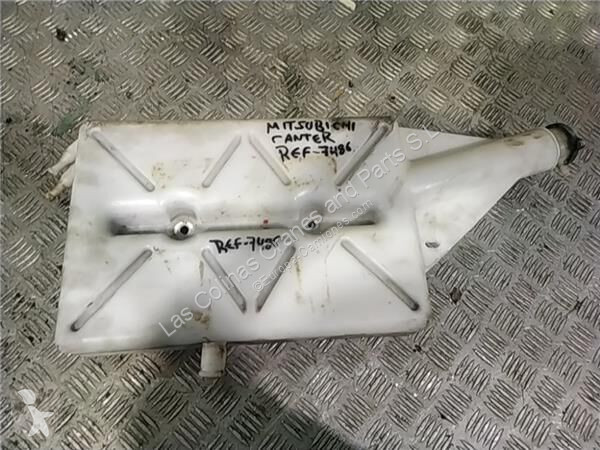 Pièces poids lourds Mitsubishi Réservoir...
