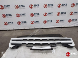 Revêtement / grille avant Mercedes