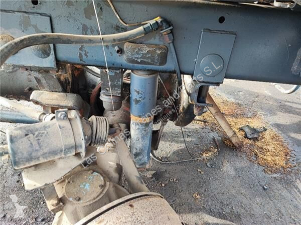 Reservdelar lastbilar Moyeu pour camion Tatra...